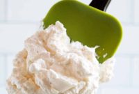 3-Ingredient Keto Whipped Cream Recipe