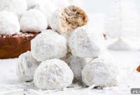 Melt-in-Your-Mouth Snowball Cookies Recipe