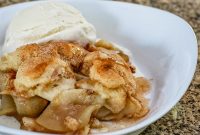 Classic Homemade Apple Cobbler Recipe