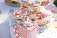 Chic Parisian Party Ideas for a Pretty in Paris Celebration