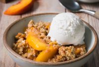 Gluten-Free Peach Crisp with Cinnamon Oat Crumble