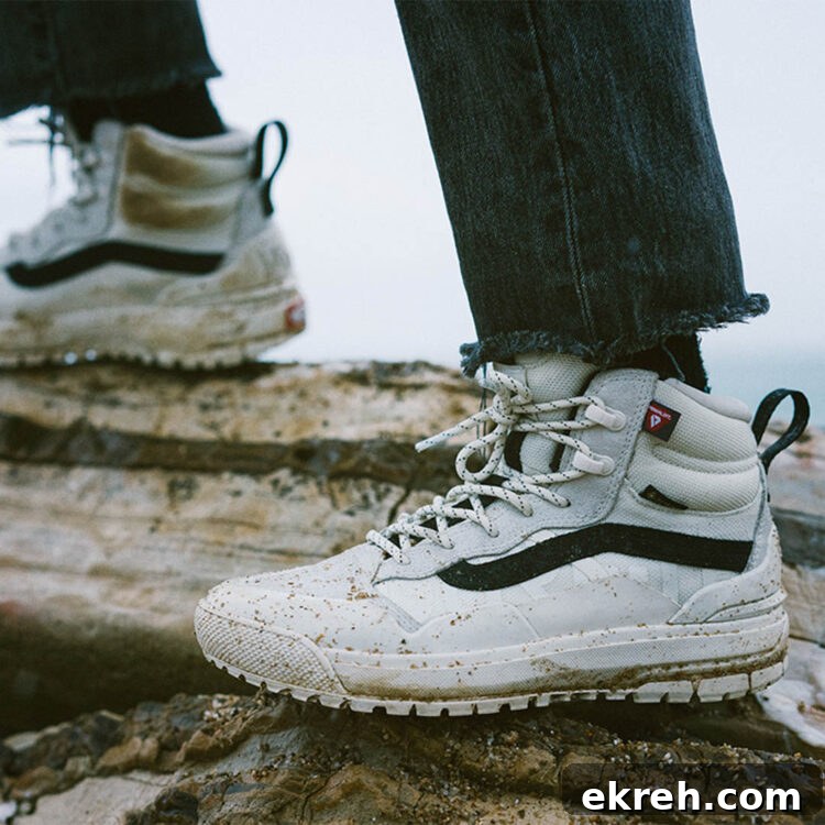 Vans Launches UltraRange EXO Hi GORE-TEX MTE-2 Boots 5 img 1004121 4