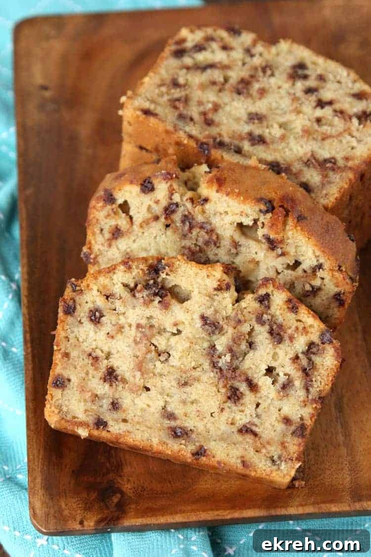 Easy Chocolate Chip Banana Bread Recipe - How to make homemade moist banana bread with chocolate chips