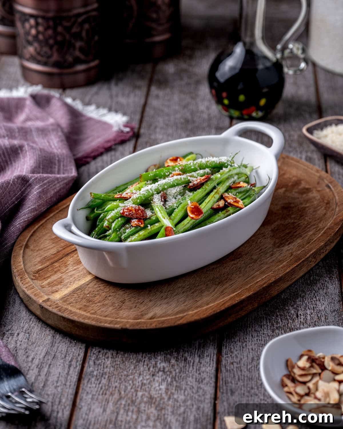 Balsamic Green Beans with Slivered Almonds