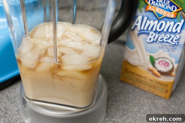 These smoothies are really really easy to make and with coconut almondmilk, you'll love it!! Coconut Almond Milk Tea Smoothies from thelittlekitchen.net
