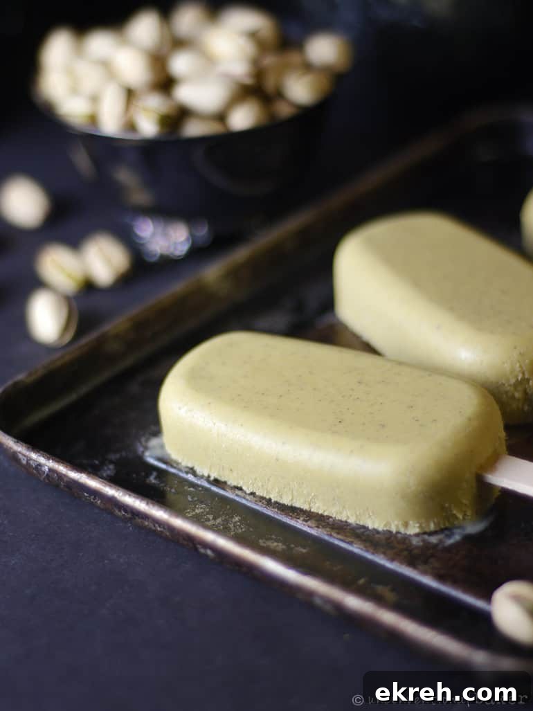Vegan Pistachio Coconut Ice Cream Recipe (No-Churn) #veganrecipes #icecream