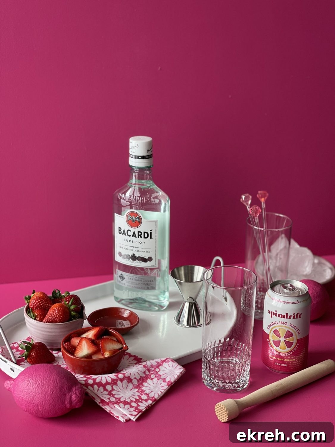 strawberry lemonade mojito prep