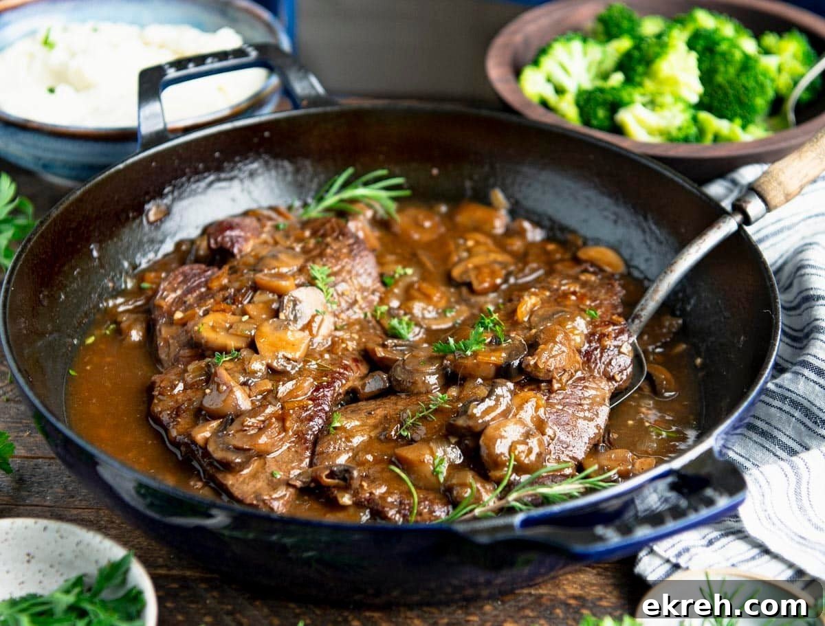 smothered-round-steak-with-gravy-recipe