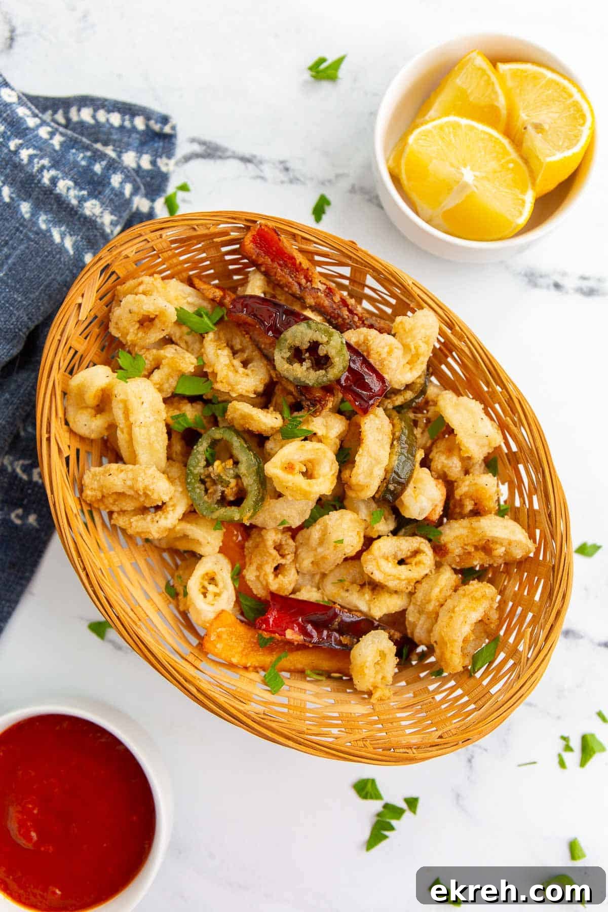 Fried calamari in a basket.