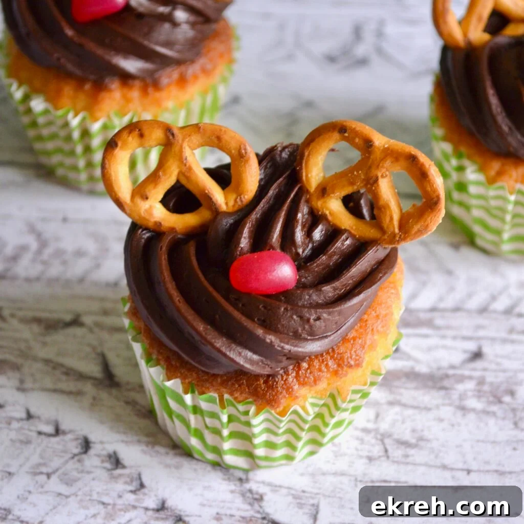 rudolph cupcakes