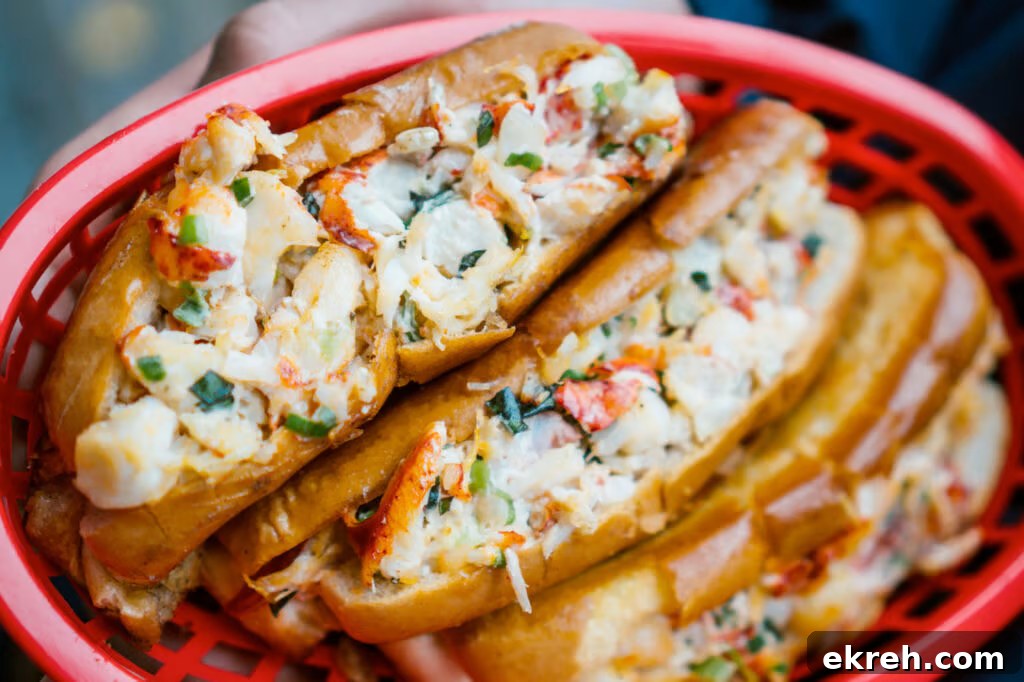 Lobster roll with sesame and lemon