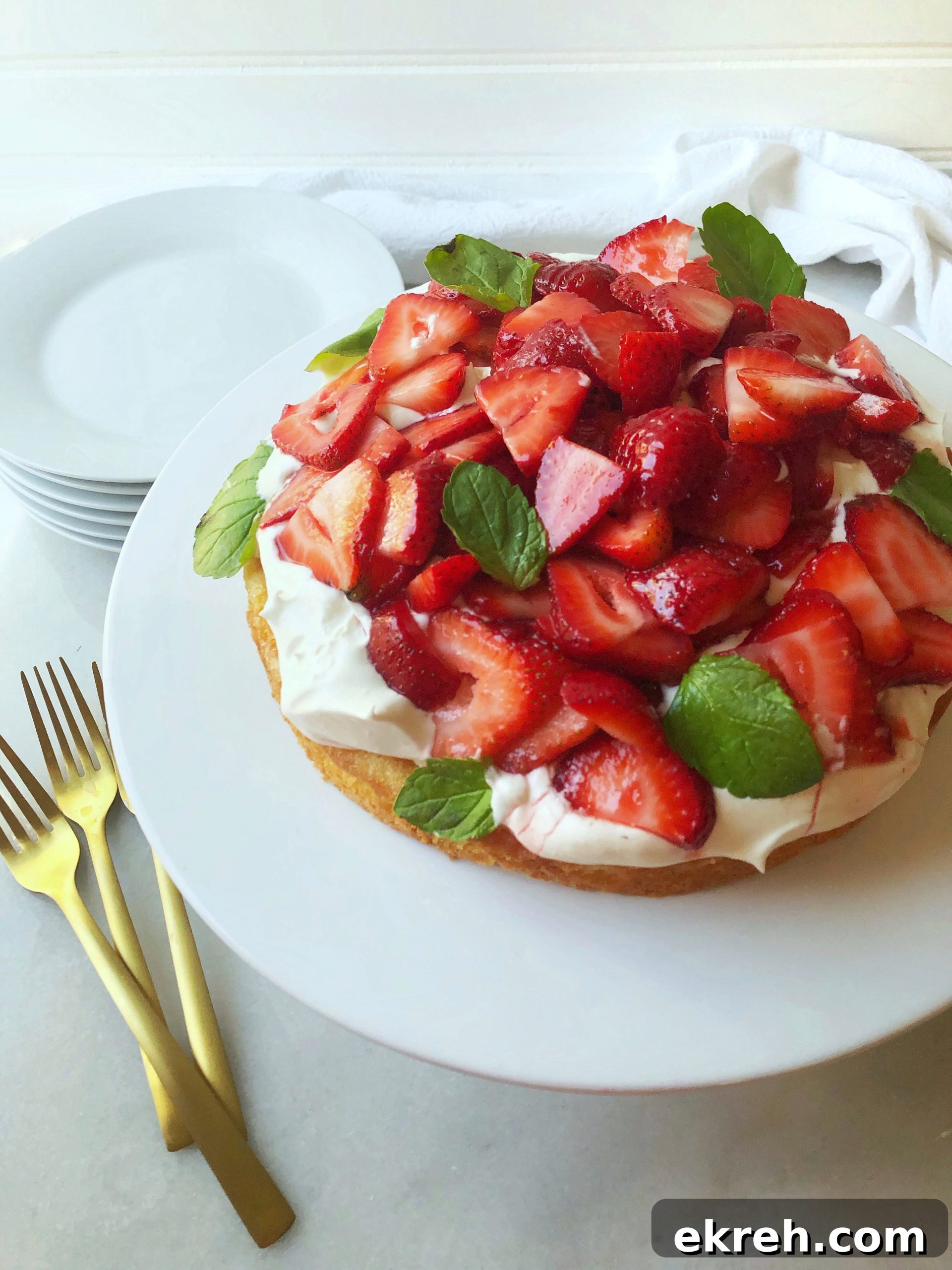 Strawberry Shortbread Cake with forks