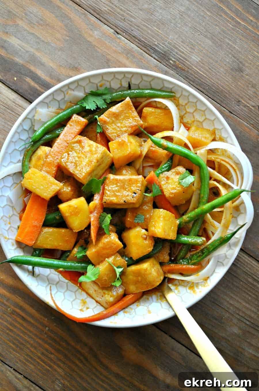 Vegan Pineapple Tofu Curry with Coconut Milk 2 Vegan pineapple tofu curry